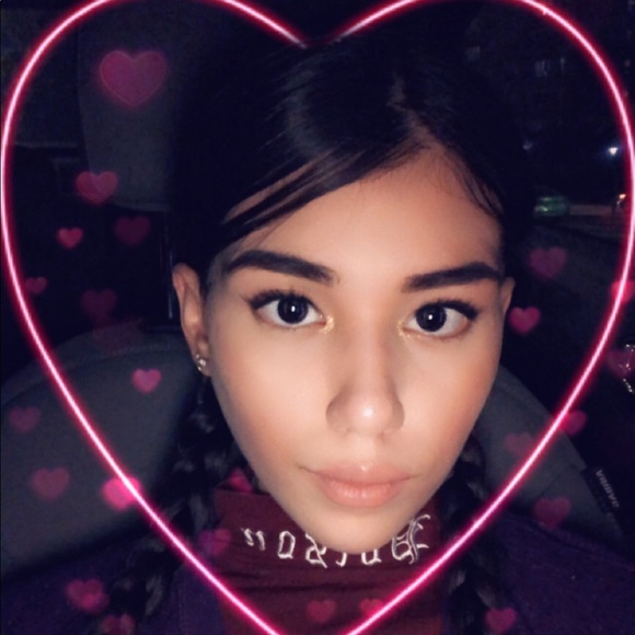 COPY - Meet your Posher, Jasmine - Picture 3 of 9